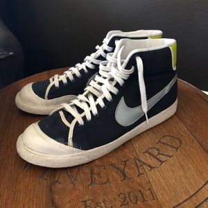 Men’s Nike Court Hi-Top basketball shoes